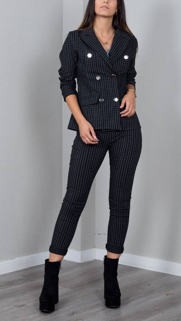 Conjunto Power Suit Check · 1 color ⚡