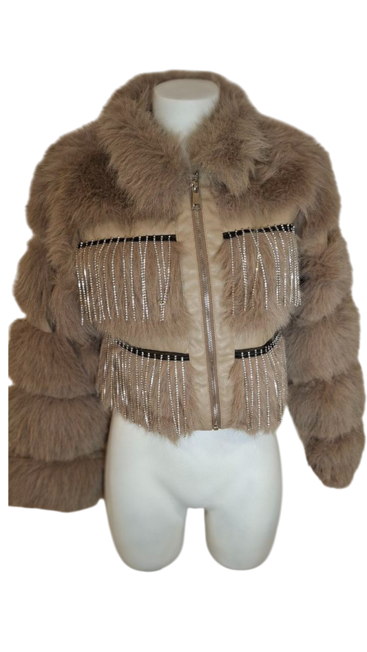 Chaqueta “Crystal Rider” – Polipiel con efecto pelo suave y cascada de cristales 2 colores