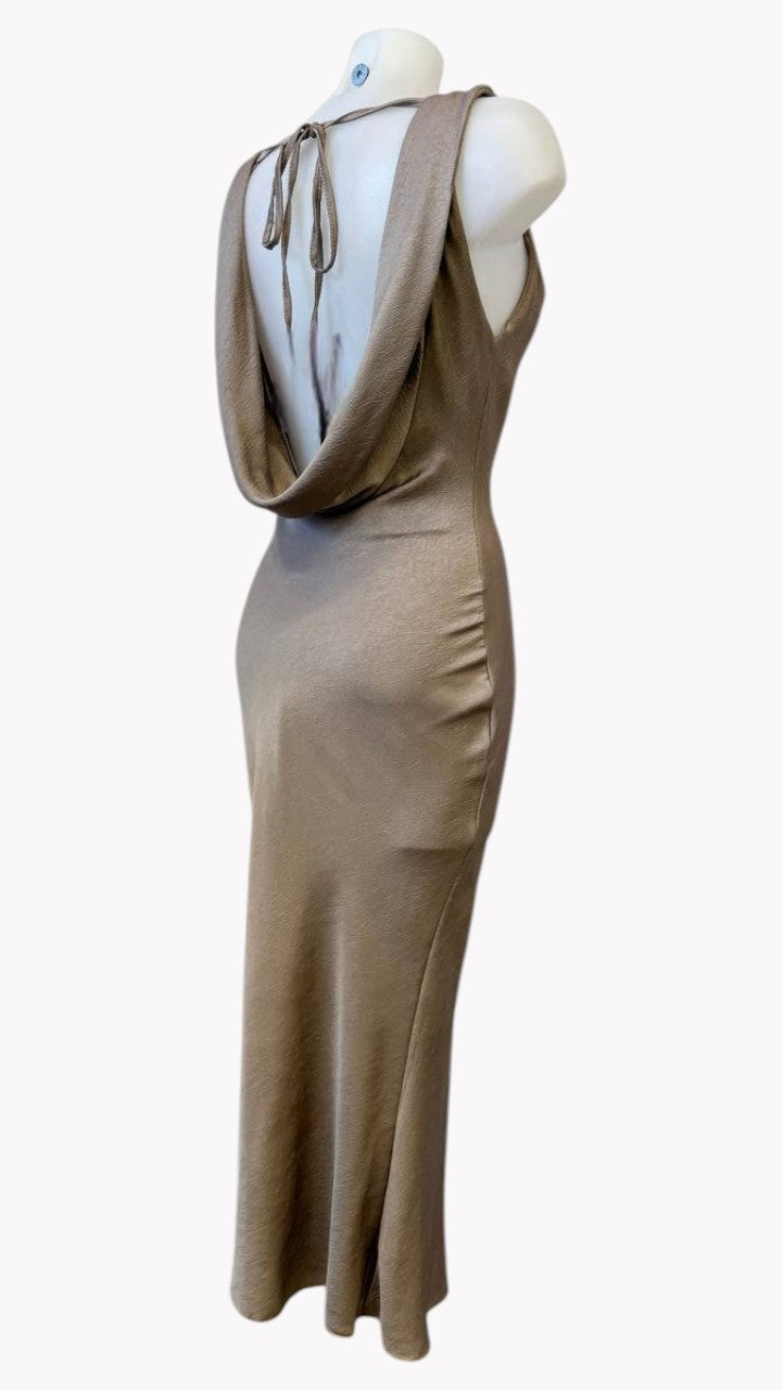 ✨ Vestido Satin Ring Drape Taupe ✨ 3 Colores Evillas Doradas