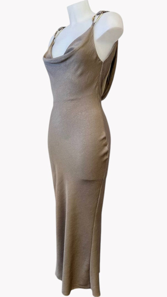 ✨ Vestido Satin Ring Drape Taupe ✨ 3 Colores Evillas Doradas