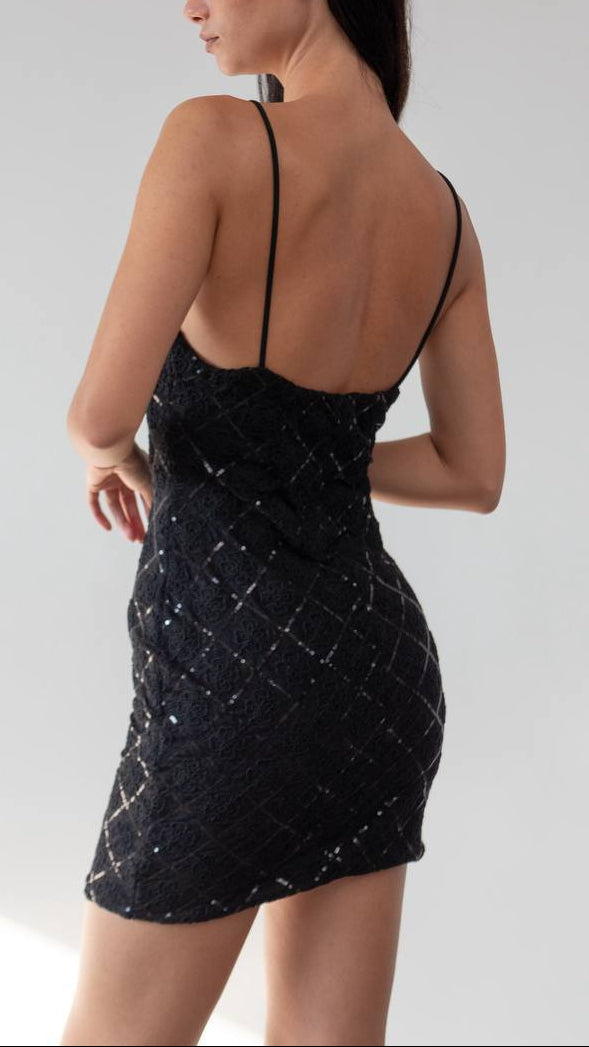 Vestido Brillante de Tirantes Finos con Escote Drapeado