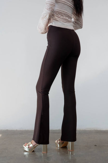 🔥 Pantalón Campana Gold Fit