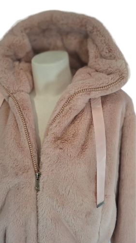 🧸 Chaqueta “Soft Cloud”